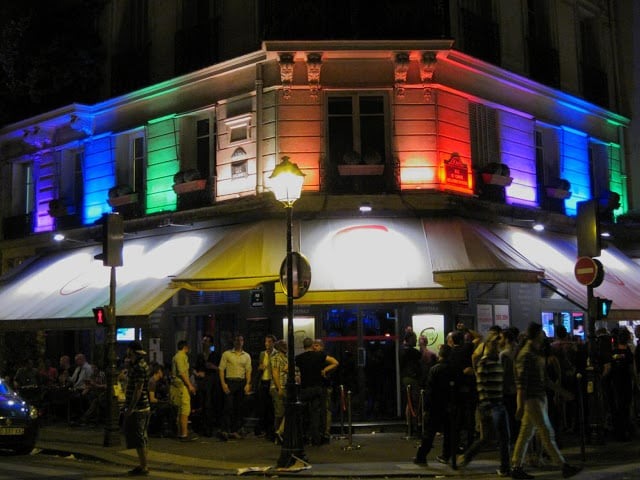 Open Café em Paris