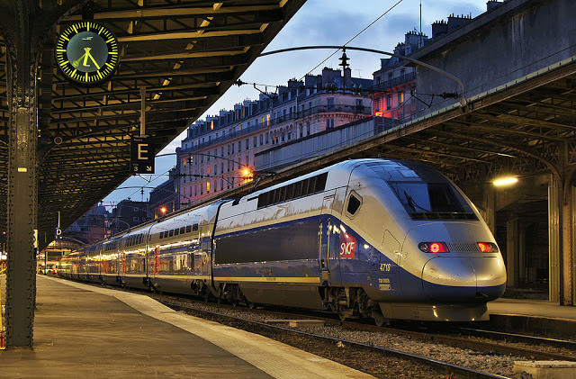 Viagem de trem de Paris a Lisboa