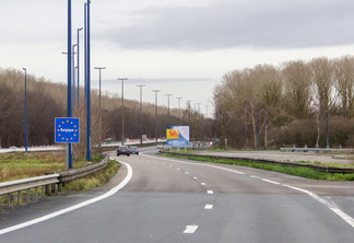 Estrada entre França e Bélgica