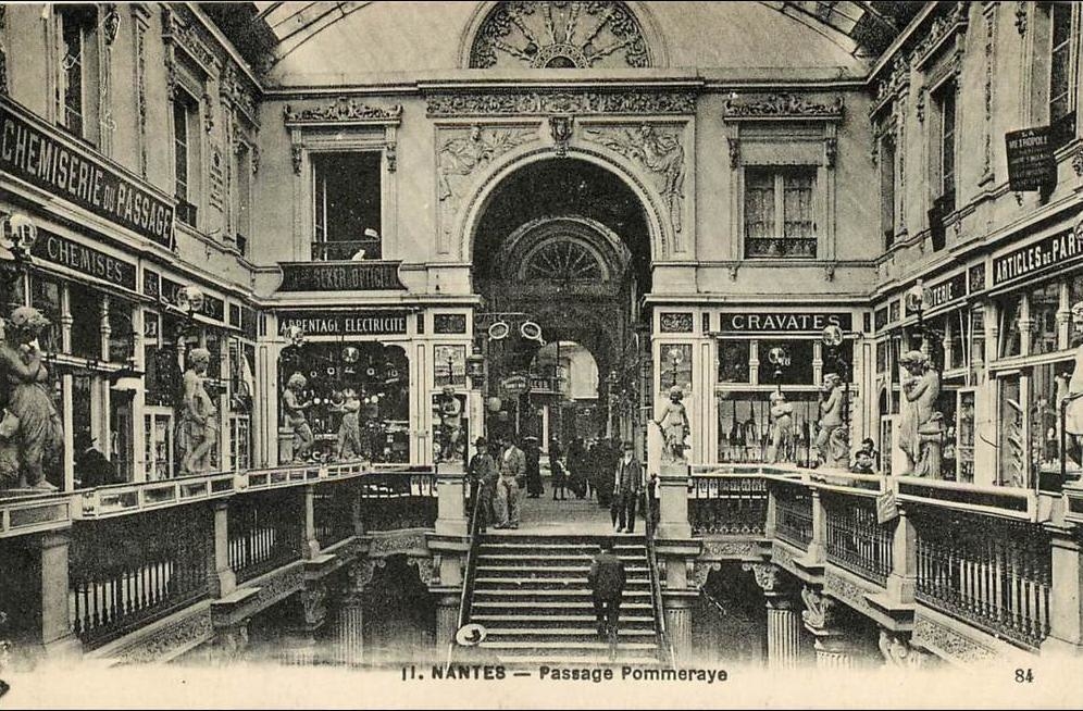 Foto antiga da Passage Pommeraye em Nantes