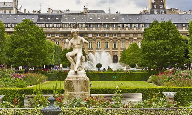 Jardins du Palais Royal em Paris 