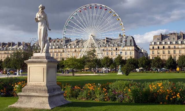 Jardin Tuileries em Paris