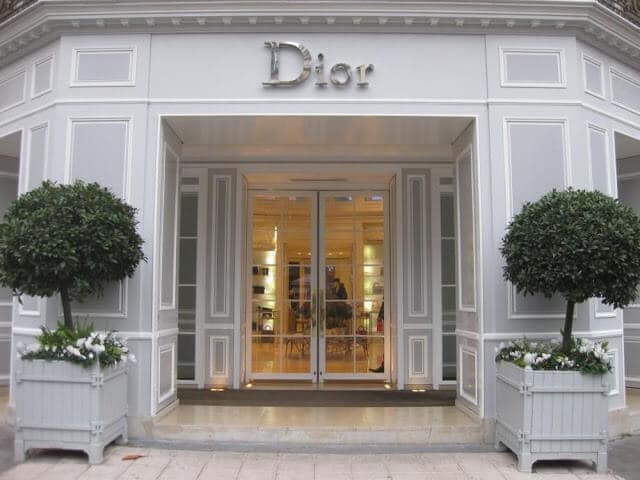 Loja Christian Dior na Champs-Élysées