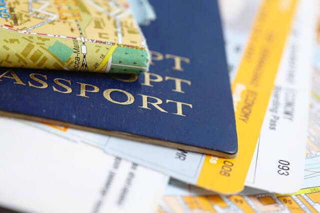 Passaporte e mapas