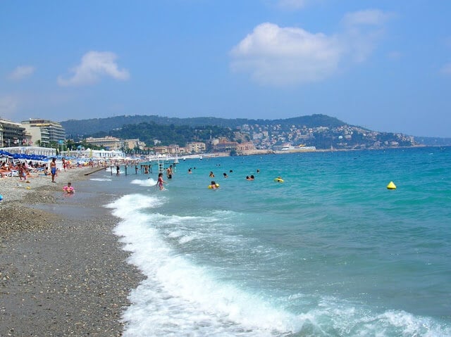 Praia Neptune Plage em Nice