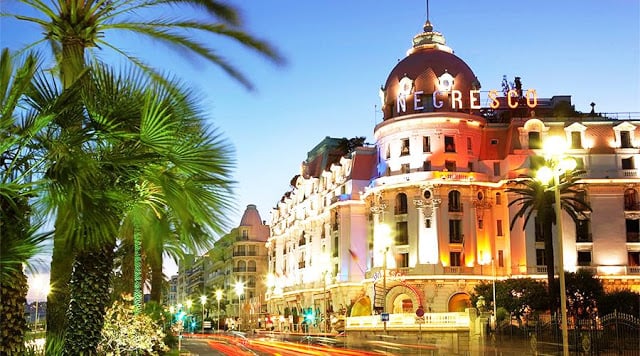 Hotel Negresco na Promenade des Anglais