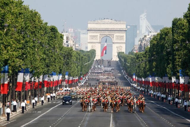 Desfile da queda da Bastilha