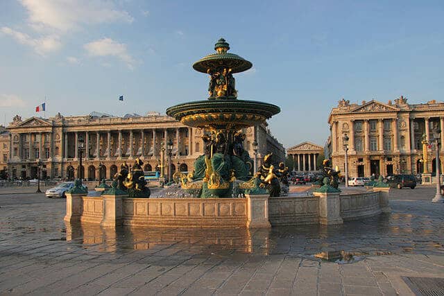 Praça Madeleine em Paris
