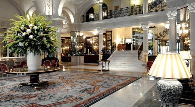 Lobby do Hotel Paris