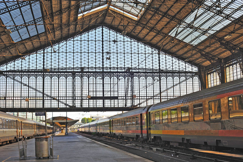Trem na estação Paris Austerlitz