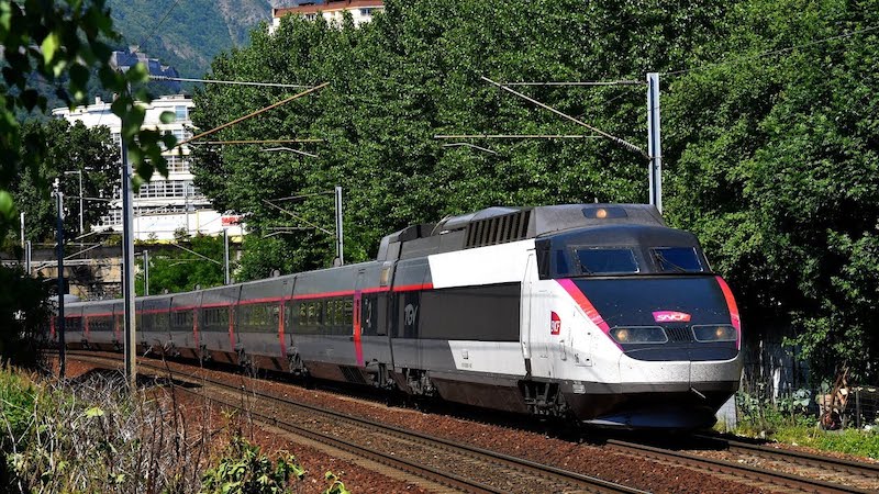 Viagem de trem de Paris a Grenoble
