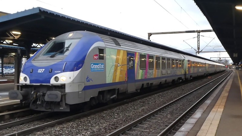 Viagem de trem de Paris a Colmar