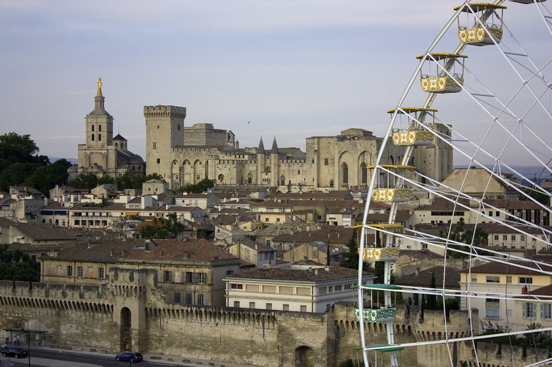 Roda gigante em Avignon
