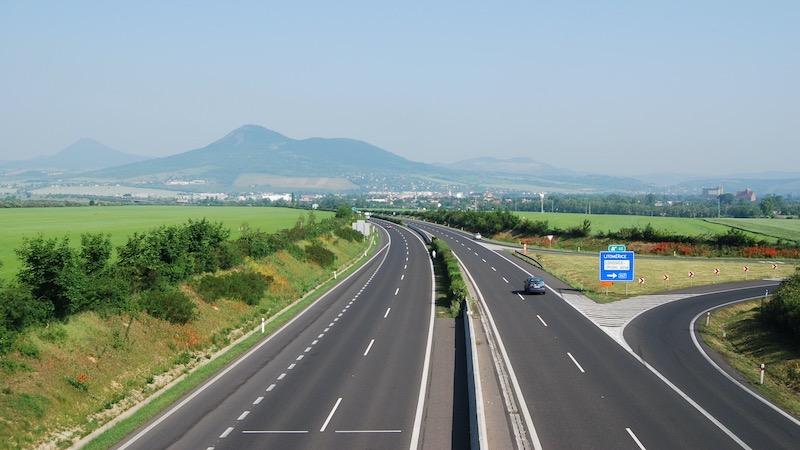 Estrada entre França e República Checa